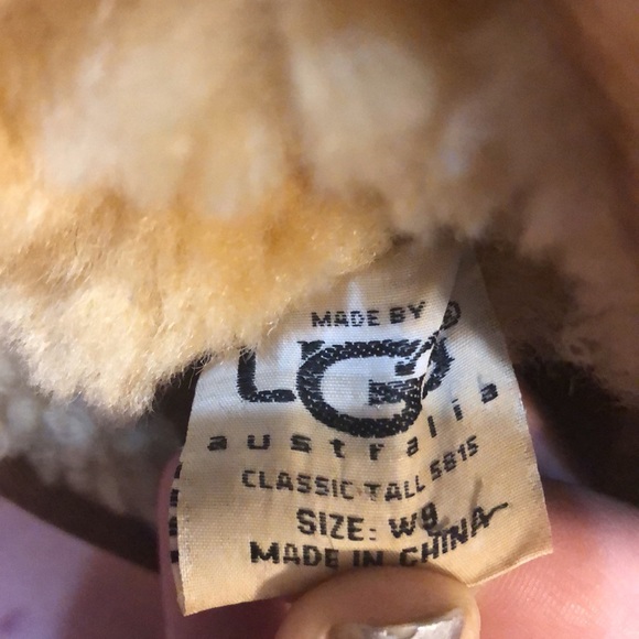 Ugg classic tall chestnut boots. Size 9. Sold as is please see all pictures. - Picture 2 of 8